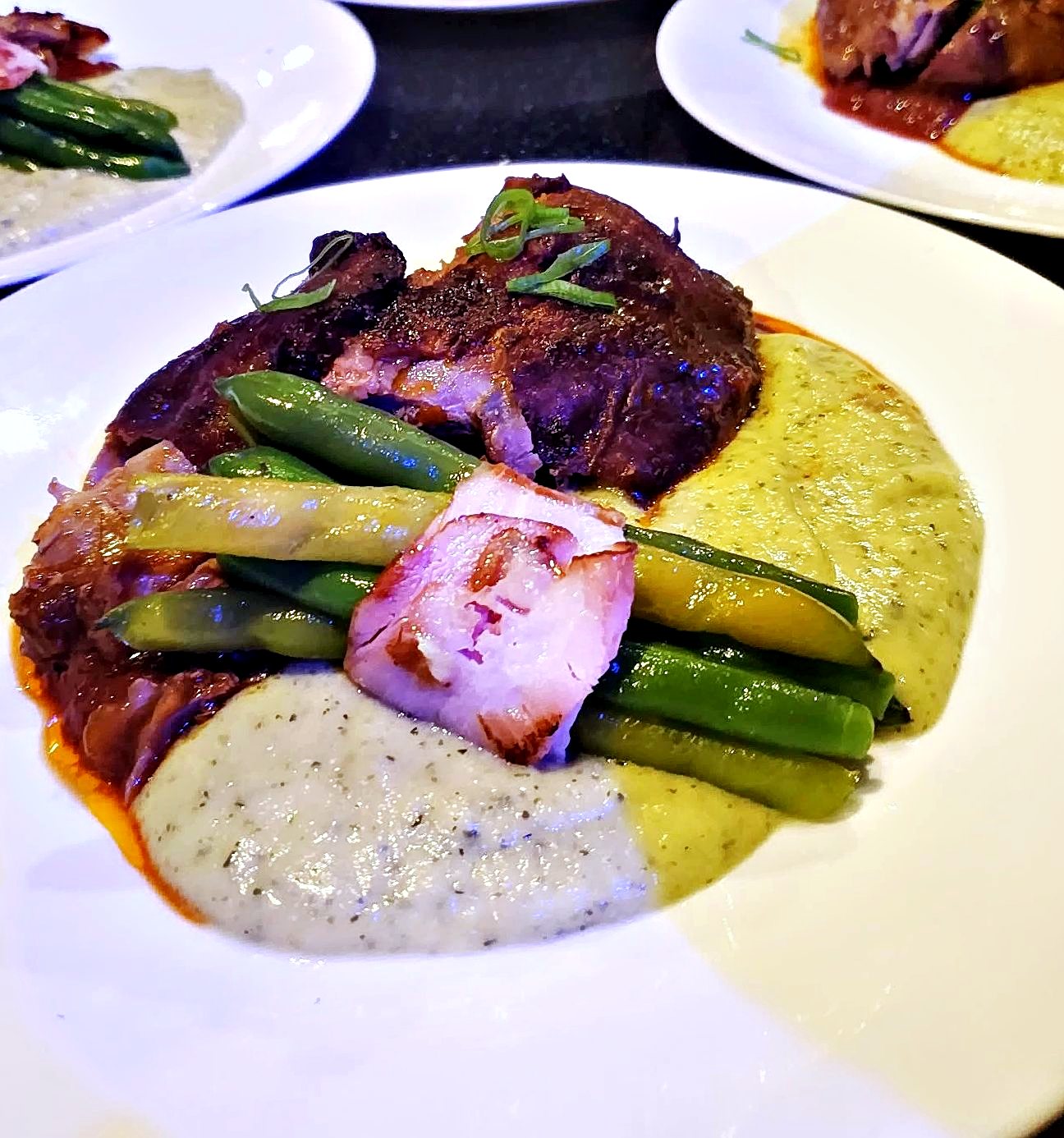 Une assiette servie à bord
